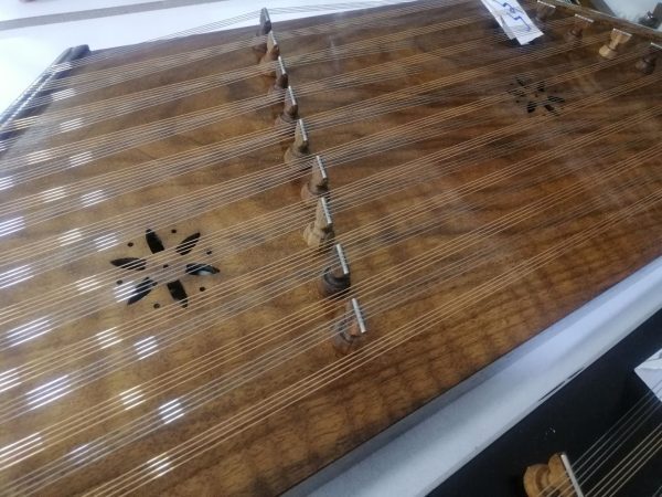 سنتور های برندحمید موسوی چوب آکاژو